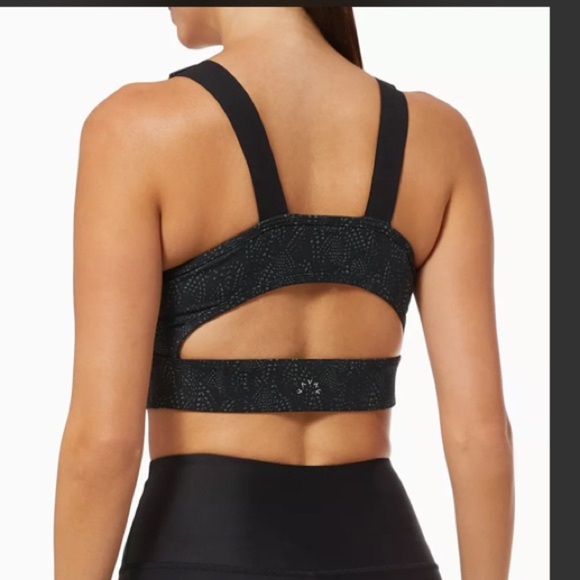 Varley Edris Gray Scoop Neck Sports Bra Size Large - Picture 2 of 10